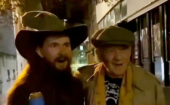Man dressed as Gandalf bumps into Sir Ian McKellan on birthday bar crawl