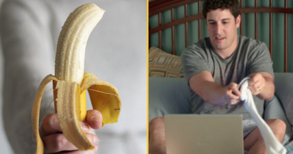 Man pleasured himself so intensely he tore his lung and needed to go to hospital