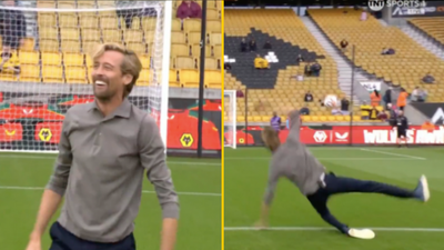 Peter Crouch has ‘become a meme forever’ after crossbar challenge disaster