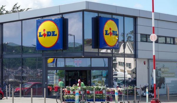 Lidl to shut stores for three days this Christmas so staff can spend time with their families