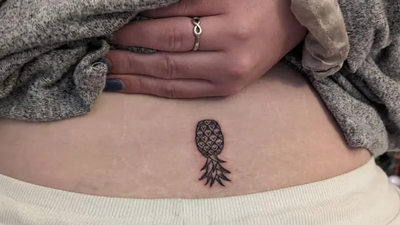 People stunned after discovering what woman’s pineapple tattoo means