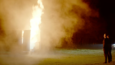 A very tense and gritty crime thriller movie is airing on TV tonight