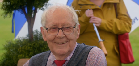Antiques Roadshow guest leaves viewers baffled with response to £80k valuation