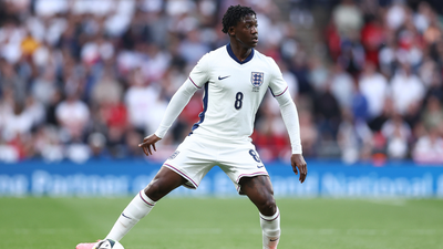 Gareth Southgate makes Kobbie Mainoo admission after Iceland struggles