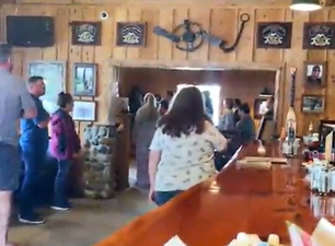 Europeans baffled after realising what Americans do in restaurants when their national anthem plays