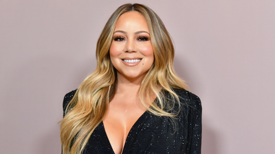 Mariah Carey reveals her mother and sister have died on the same day
