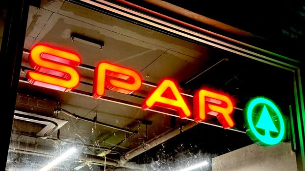 SPAR